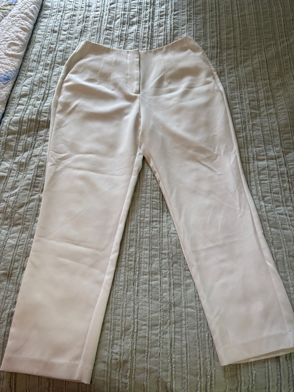 Cropped High-Rise Womens Pants in white